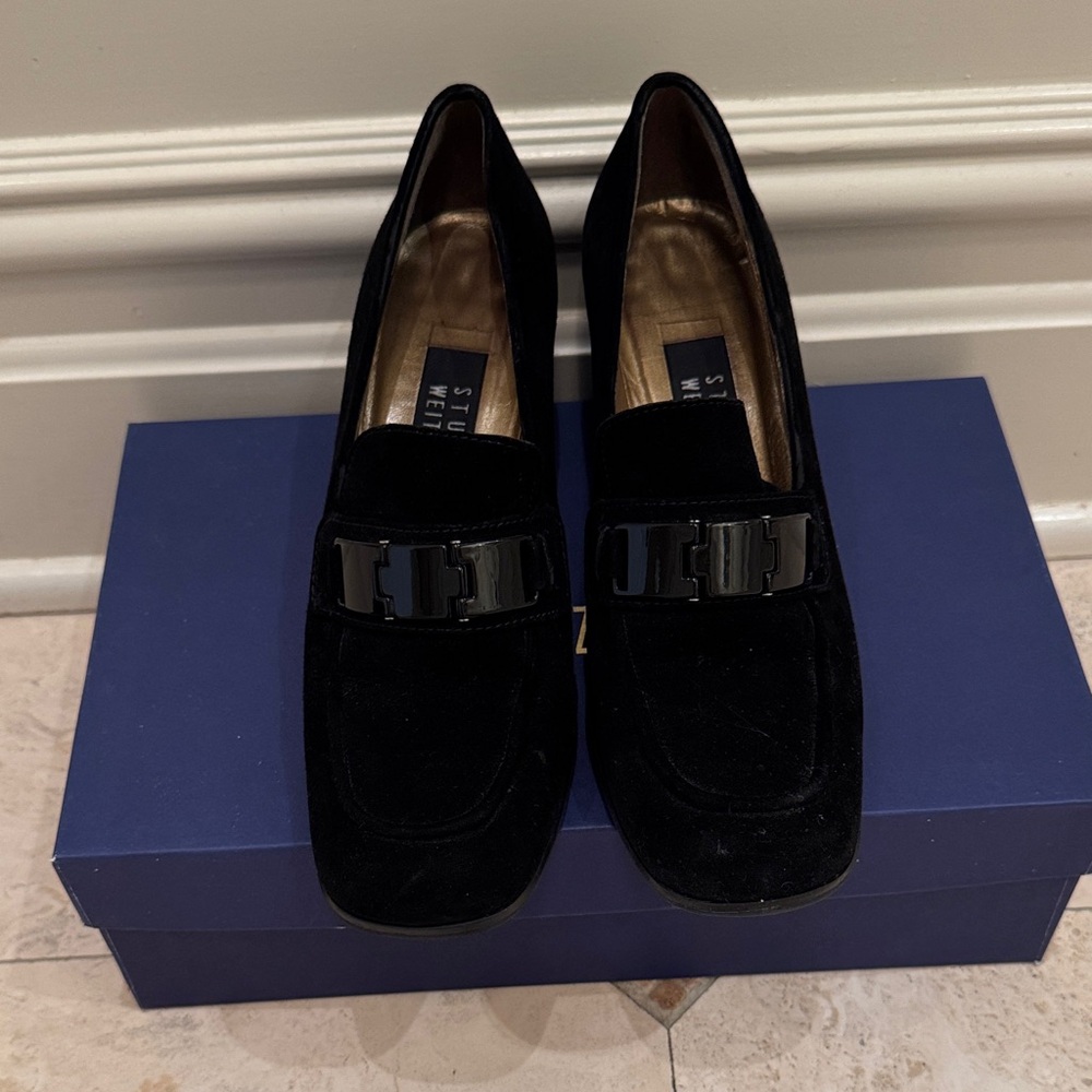 Stuart Weitzman Black Suede Loafers with Glossy Bit